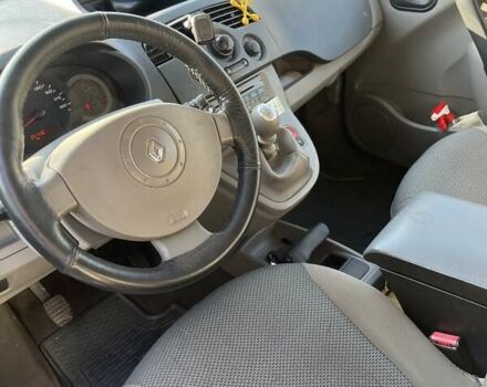 Серый Рено Кенгу, объемом двигателя 1.46 л и пробегом 250 тыс. км за 7000 $, фото 2 на Automoto.ua