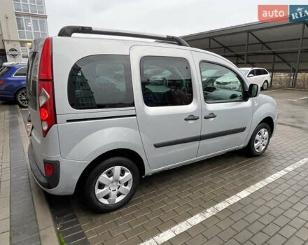 Сірий Рено Кєнгу, об'ємом двигуна 1.5 л та пробігом 243 тис. км за 7700 $, фото 7 на Automoto.ua