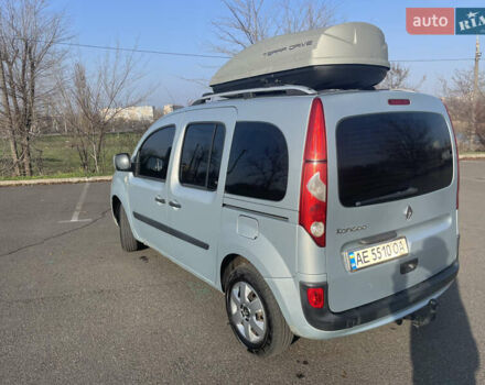 Серый Рено Кенгу, объемом двигателя 1.5 л и пробегом 239 тыс. км за 8000 $, фото 22 на Automoto.ua