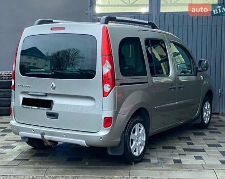 Серый Рено Кенгу, объемом двигателя 1.46 л и пробегом 231 тыс. км за 8200 $, фото 11 на Automoto.ua