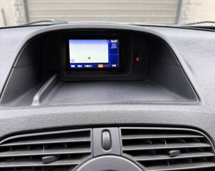 Серый Рено Кенгу, объемом двигателя 1.46 л и пробегом 137 тыс. км за 7500 $, фото 32 на Automoto.ua