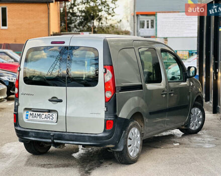 Сірий Рено Кєнгу, об'ємом двигуна 1.5 л та пробігом 302 тис. км за 5800 $, фото 2 на Automoto.ua