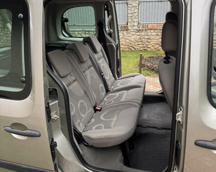 Серый Рено Кенгу, объемом двигателя 1.46 л и пробегом 137 тыс. км за 7500 $, фото 19 на Automoto.ua