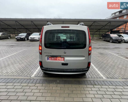 Сірий Рено Кєнгу, об'ємом двигуна 1.5 л та пробігом 243 тис. км за 7700 $, фото 6 на Automoto.ua