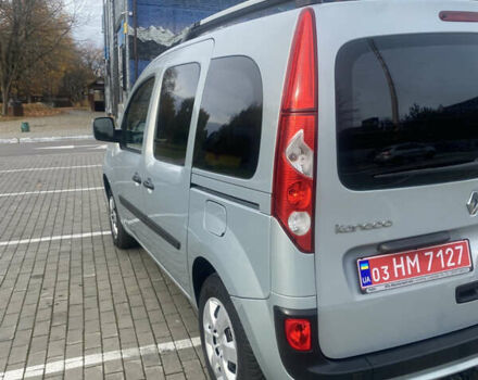 Серый Рено Кенгу, объемом двигателя 1.6 л и пробегом 230 тыс. км за 7450 $, фото 6 на Automoto.ua