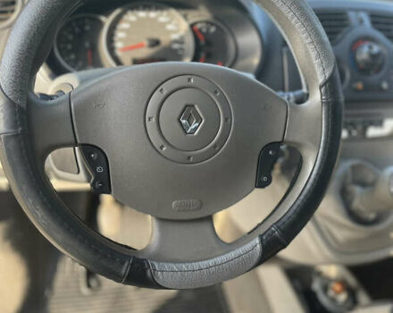 Серый Рено Кенгу, объемом двигателя 1.5 л и пробегом 239 тыс. км за 8000 $, фото 18 на Automoto.ua