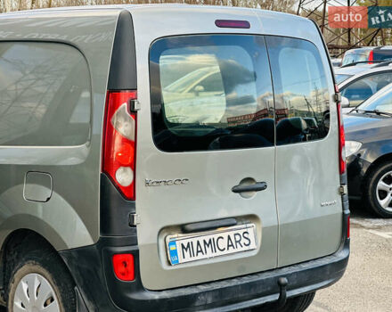 Сірий Рено Кєнгу, об'ємом двигуна 1.5 л та пробігом 302 тис. км за 5800 $, фото 9 на Automoto.ua