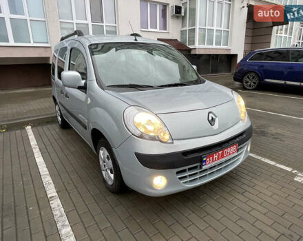 Сірий Рено Кєнгу, об'ємом двигуна 1.5 л та пробігом 243 тис. км за 7700 $, фото 2 на Automoto.ua