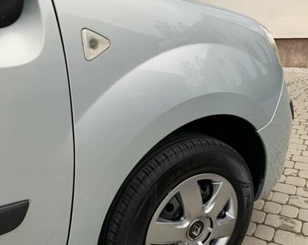 Рено Кєнгу 2010 у Івано-Франківську на Automoto.ua Сірий Рено Кєнгу, об'ємом двигуна 1.6 л та пробігом 220 тис. км за 7700 $, фото 19 на Automoto.ua