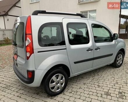 Рено Кєнгу 2010 у Івано-Франківську на Automoto.ua Сірий Рено Кєнгу, об'ємом двигуна 1.6 л та пробігом 220 тис. км за 7700 $, фото 11 на Automoto.ua