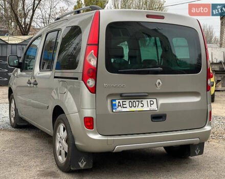 Серый Рено Кенгу, объемом двигателя 1.46 л и пробегом 190 тыс. км за 8200 $, фото 7 на Automoto.ua