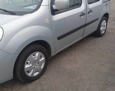 Сірий Рено Кєнгу, об'ємом двигуна 1.5 л та пробігом 223 тис. км за 7500 $, фото 2 на Automoto.ua