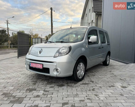 Рено Кенгу 2010 в Ровно на Automoto.ua Серый Рено Кенгу, объемом двигателя 1.5 л и пробегом 220 тыс. км за 8499 $, фото 3 на Automoto.ua