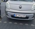 Серый Рено Кенгу, объемом двигателя 1.46 л и пробегом 225 тыс. км за 7600 $, фото 1 на Automoto.ua