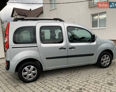 Рено Кєнгу 2010 у Івано-Франківську на Automoto.ua Сірий Рено Кєнгу, об'ємом двигуна 1.6 л та пробігом 220 тис. км за 7700 $, фото 10 на Automoto.ua