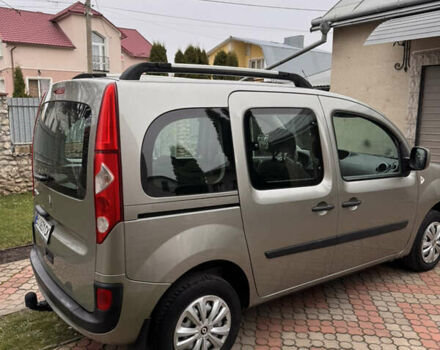 Серый Рено Кенгу, объемом двигателя 1.46 л и пробегом 137 тыс. км за 7500 $, фото 3 на Automoto.ua