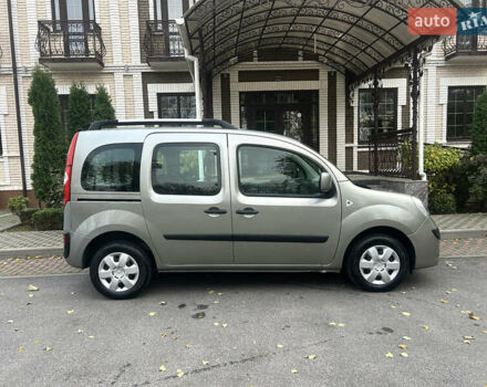 Серый Рено Кенгу, объемом двигателя 1.6 л и пробегом 226 тыс. км за 8099 $, фото 25 на Automoto.ua