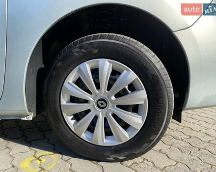 Рено Кєнгу 2011 у Івано-Франківську на Automoto.ua Сірий Рено Кєнгу, об'ємом двигуна 1.46 л та пробігом 250 тис. км за 7999 $, фото 29 на Automoto.ua