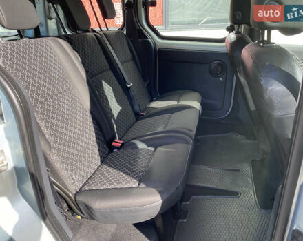 Рено Кєнгу 2011 у Івано-Франківську на Automoto.ua Сірий Рено Кєнгу, об'ємом двигуна 1.46 л та пробігом 250 тис. км за 7999 $, фото 52 на Automoto.ua