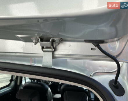 Рено Кєнгу 2011 у Івано-Франківську на Automoto.ua Сірий Рено Кєнгу, об'ємом двигуна 1.46 л та пробігом 250 тис. км за 7999 $, фото 60 на Automoto.ua