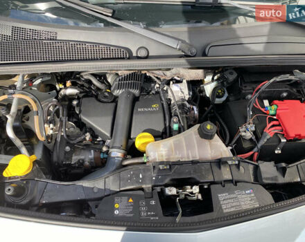 Рено Кєнгу 2011 у Івано-Франківську на Automoto.ua Сірий Рено Кєнгу, об'ємом двигуна 1.46 л та пробігом 250 тис. км за 7999 $, фото 63 на Automoto.ua