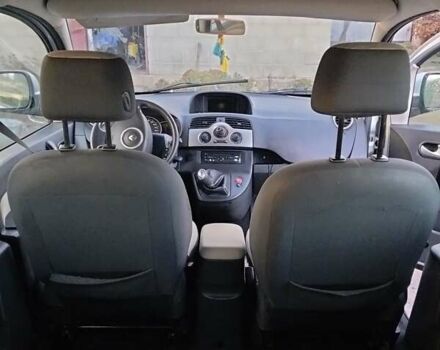 Серый Рено Кенгу, объемом двигателя 1.46 л и пробегом 295 тыс. км за 6300 $, фото 5 на Automoto.ua