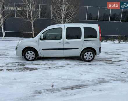 Серый Рено Кенгу, объемом двигателя 1.5 л и пробегом 258 тыс. км за 8400 $, фото 4 на Automoto.ua