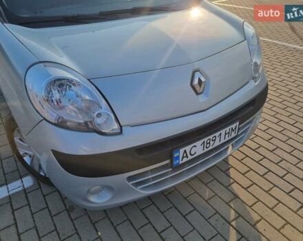 Рено Кенгу 2011 в Луцке на Automoto.ua Серый Рено Кенгу, объемом двигателя 1.46 л и пробегом 190 тыс. км за 7500 $, фото 8 на Automoto.ua