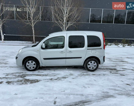 Серый Рено Кенгу, объемом двигателя 1.5 л и пробегом 258 тыс. км за 8400 $, фото 3 на Automoto.ua