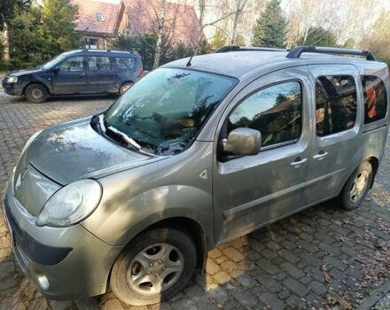 Серый Рено Кенгу, объемом двигателя 1.5 л и пробегом 261 тыс. км за 6500 $, фото 1 на Automoto.ua