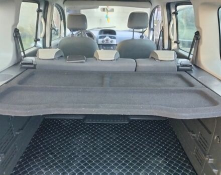 Серый Рено Кенгу, объемом двигателя 1.5 л и пробегом 295 тыс. км за 6700 $, фото 3 на Automoto.ua