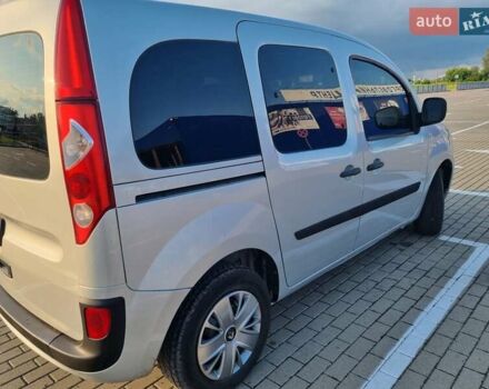 Рено Кенгу 2011 в Луцке на Automoto.ua Серый Рено Кенгу, объемом двигателя 1.46 л и пробегом 190 тыс. км за 7500 $, фото 5 на Automoto.ua