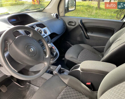 Рено Кєнгу 2011 у Івано-Франківську на Automoto.ua Сірий Рено Кєнгу, об'ємом двигуна 1.46 л та пробігом 250 тис. км за 7999 $, фото 40 на Automoto.ua