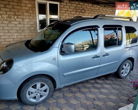 Рено Кєнгу 2011 у Краматорске на Automoto.ua Сірий Рено Кєнгу, об'ємом двигуна 1.5 л та пробігом 270 тис. км за 8900 $, фото 1 на Automoto.ua