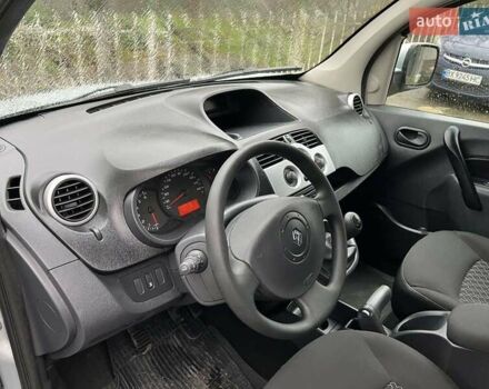 Серый Рено Кенгу, объемом двигателя 1.5 л и пробегом 288 тыс. км за 8200 $, фото 9 на Automoto.ua