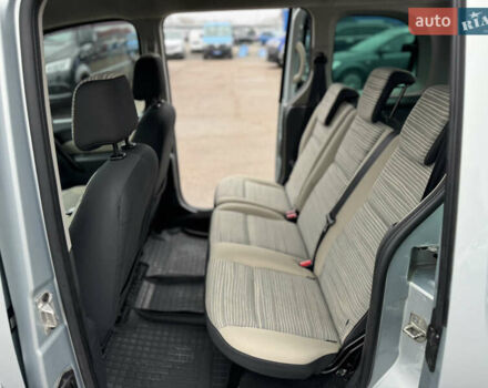 Сірий Рено Кєнгу, об'ємом двигуна 1.5 л та пробігом 227 тис. км за 9500 $, фото 58 на Automoto.ua