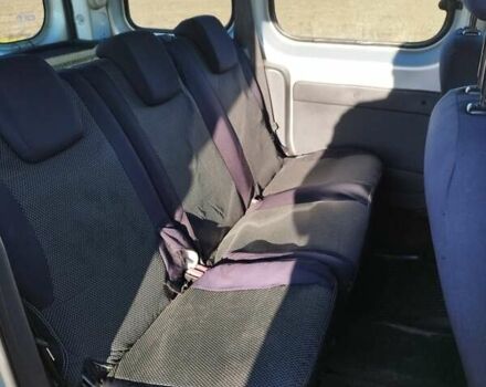 Серый Рено Кенгу, объемом двигателя 1.46 л и пробегом 206 тыс. км за 7799 $, фото 11 на Automoto.ua