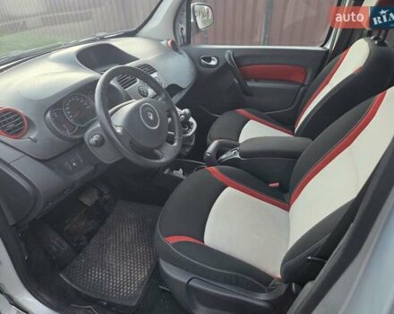 Серый Рено Кенгу, объемом двигателя 1.6 л и пробегом 120 тыс. км за 3900 $, фото 13 на Automoto.ua