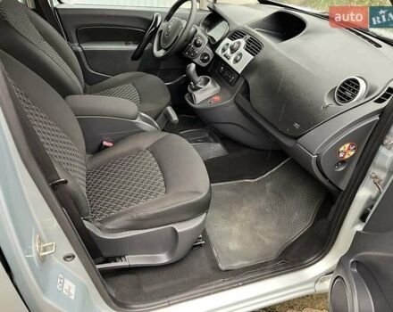 Серый Рено Кенгу, объемом двигателя 1.5 л и пробегом 288 тыс. км за 8200 $, фото 13 на Automoto.ua