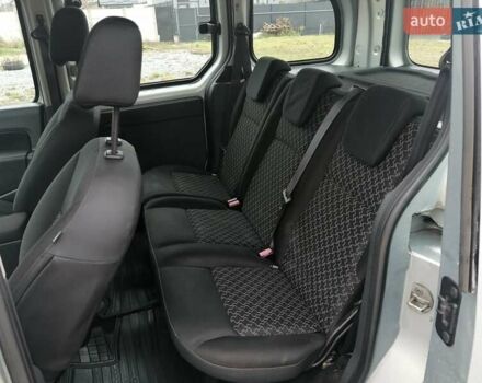 Сірий Рено Кєнгу, об'ємом двигуна 1.5 л та пробігом 219 тис. км за 8750 $, фото 38 на Automoto.ua