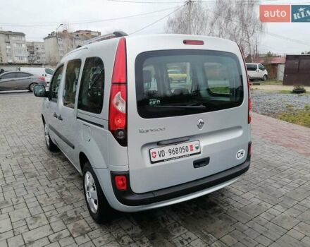 Сірий Рено Кєнгу, об'ємом двигуна 1.5 л та пробігом 219 тис. км за 8750 $, фото 1 на Automoto.ua