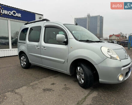 Сірий Рено Кєнгу, об'ємом двигуна 1.5 л та пробігом 227 тис. км за 9500 $, фото 7 на Automoto.ua