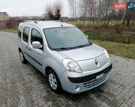 Сірий Рено Кєнгу, об'ємом двигуна 1.5 л та пробігом 219 тис. км за 8750 $, фото 68 на Automoto.ua