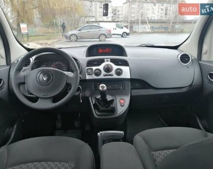 Сірий Рено Кєнгу, об'ємом двигуна 1.5 л та пробігом 219 тис. км за 8750 $, фото 39 на Automoto.ua