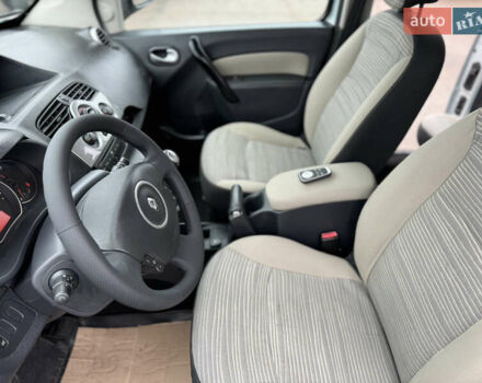 Сірий Рено Кєнгу, об'ємом двигуна 1.5 л та пробігом 227 тис. км за 9500 $, фото 63 на Automoto.ua