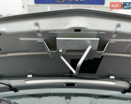 Сірий Рено Кєнгу, об'ємом двигуна 1.5 л та пробігом 227 тис. км за 9500 $, фото 68 на Automoto.ua
