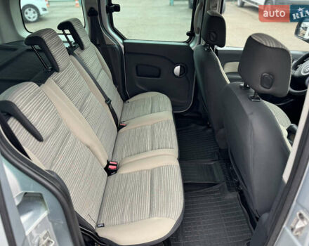 Сірий Рено Кєнгу, об'ємом двигуна 1.5 л та пробігом 227 тис. км за 9500 $, фото 32 на Automoto.ua