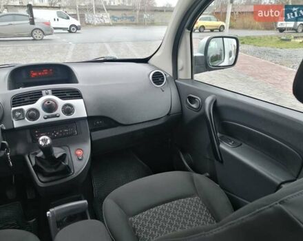 Сірий Рено Кєнгу, об'ємом двигуна 1.5 л та пробігом 219 тис. км за 8750 $, фото 47 на Automoto.ua