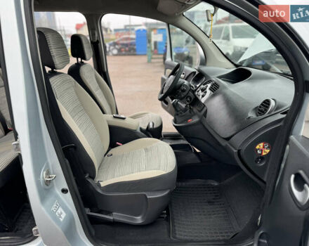 Сірий Рено Кєнгу, об'ємом двигуна 1.5 л та пробігом 227 тис. км за 9500 $, фото 75 на Automoto.ua