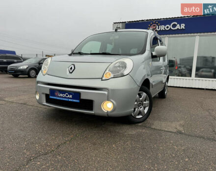 Сірий Рено Кєнгу, об'ємом двигуна 1.5 л та пробігом 227 тис. км за 9500 $, фото 1 на Automoto.ua
